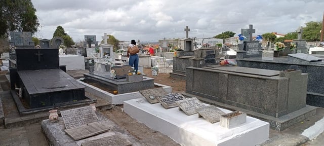 cemiterio-Piedade-ft-Paulo-Jose-acorda-cidade2