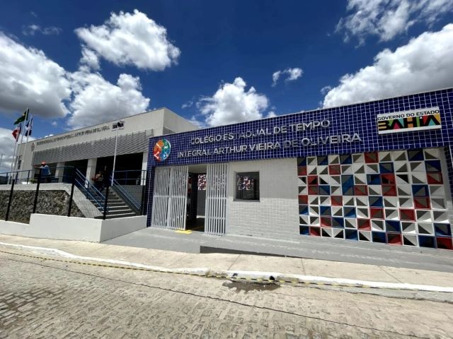 escola-colegio-Estadual-de-Tempo-Integral-Arthur-Vieira-de-Oliveira-anguera-foto-divulgacao-