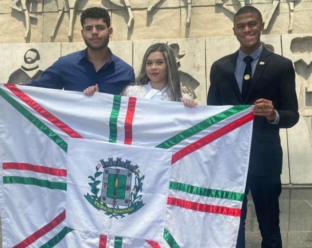 estudantes-feirenses-participam-de-formacao-na-Alba