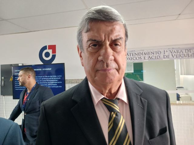j2vmnrFQ-colbert-martins