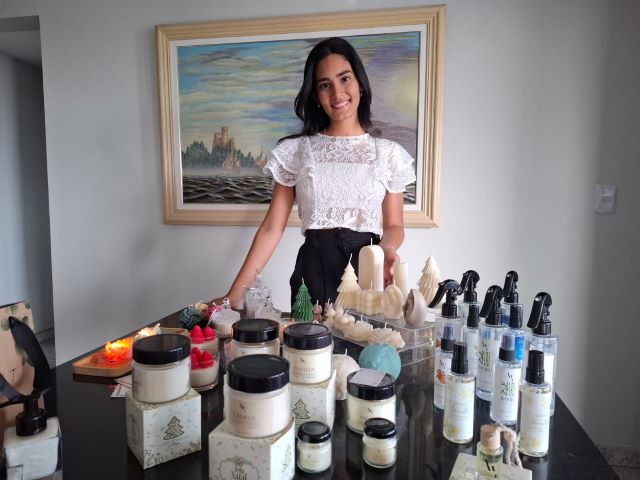 leticia-velas-aromaticas-estudande-de-medicina-foto-paulo-jose-acorda-cidade