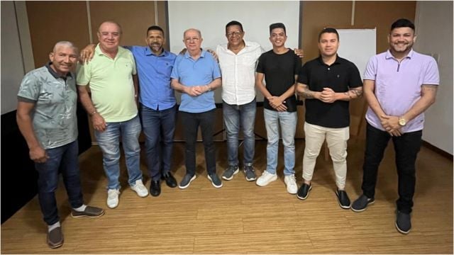 reuniao-vereadores-prefeito-jorge-oliveira-vereador-jose-ze-ronaldo-foto-divulgacao-