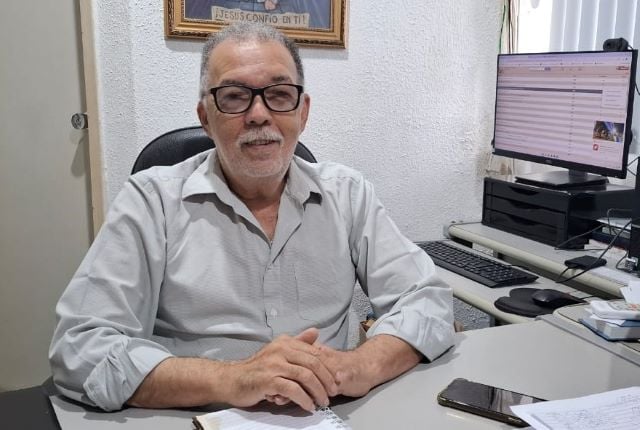 secretario-Carlos-Brito