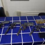 0475-achei-sudoeste-brumado-pm-apreende-armas-furtadas-do-banco-do-brasil
