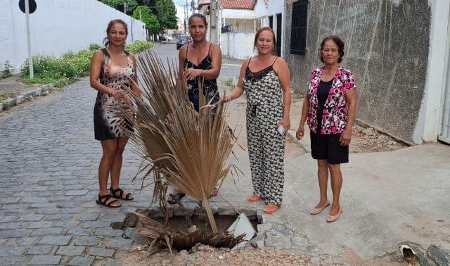 Buraco-na-Rua-Brito-Cidade-Nova-ft-paulo-jose-acorda-cidade1