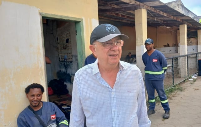 Jose-Ronaldo-visita-garagem-da-Soma-ft-ney-silva-acorda-cidade