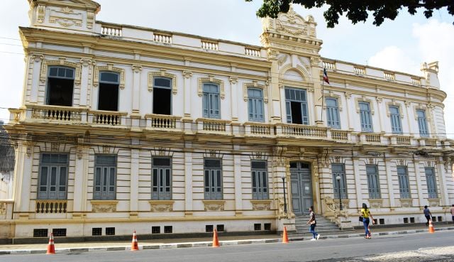 OdOw4jOj-Passo-Municipal-predio-prefeitura-de-feira-de-santana-foto-Jorge-Magalhaes-01
