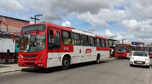 Onibus-em-Alagoinhas