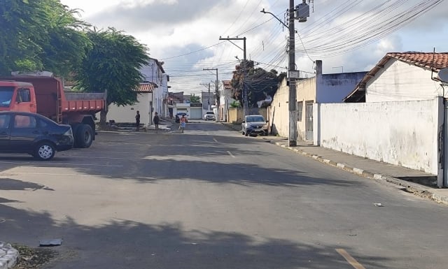 Rua-P-Feira-X-ft-ed-santos-acorda-cidade1