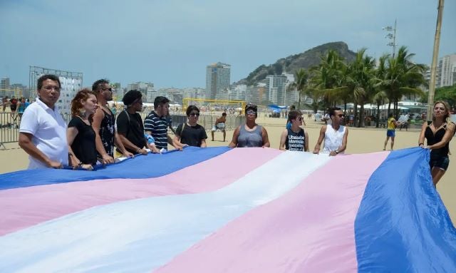 bandeira-pessoas-trans-foto-Tomaz-Silva-Agencia-Brasil