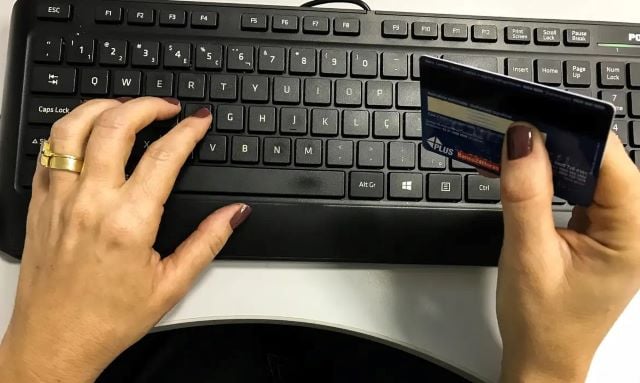 ePccFsoH-apostas-online-cartao-de-credito