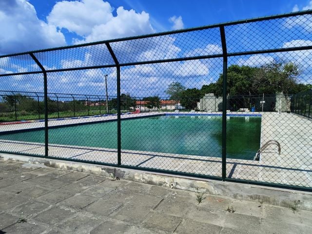 piscina-uefs1