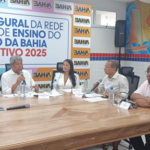 8NZOBTQg-Radialista-Dilton-Coutinho-comanda-entrevista-com-governador
