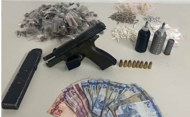 Apreensao-de-armas-e-granadas-em-Salvador