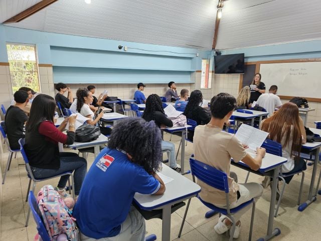Estudantes-e-professores-da-rede-estadual-sala-de-aula-foto-Emerson-Santos-sala-de-aula-1