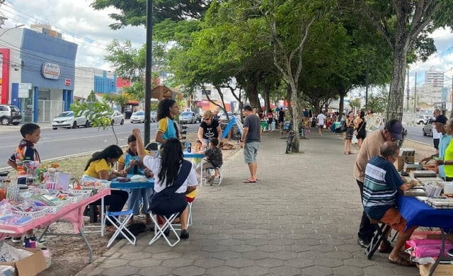Feira-na-Avenida-getulio-vargas