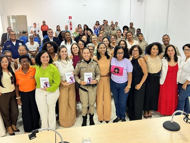 Lancada-Carta-de-Servicos-para-atendimento-a-mulher-em-situacao-de-violencia-na-OAB-Feira-01