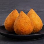 Os-5-segredos-para-uma-coxinha-crocante-e-cremosa-1