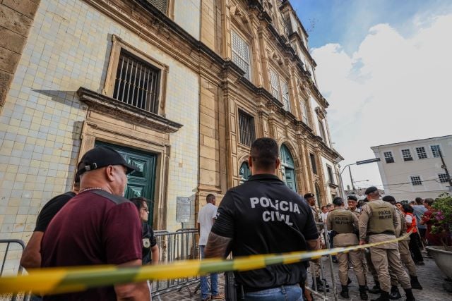 Policia-Civil-vai-apurar-desabamento-de-teto-de-igreja-que-matou-uma-turista-no-Pelourinho-foto-Foto-Ascom-PCBA-Milena-Brito