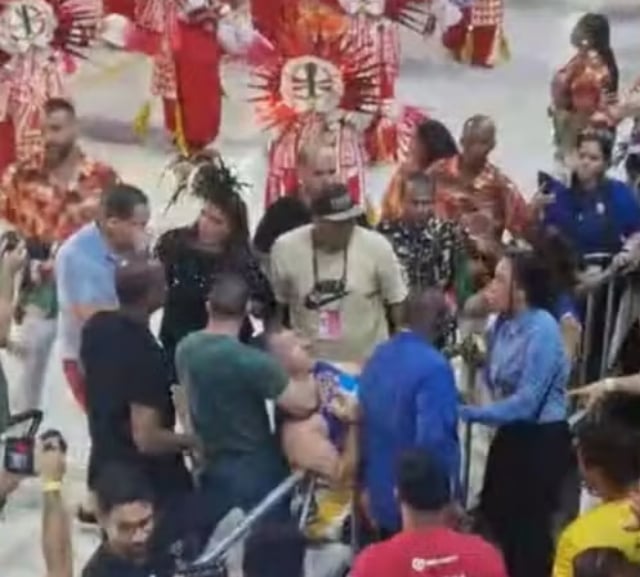 Prefeito-de-Vitoria-e-agredido-em-confusao-
