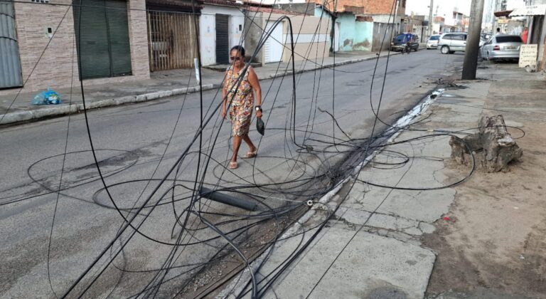 Rua-Aeroporto-campo-limpo-fios-ft-paulo-jose-acorda-cidade1
