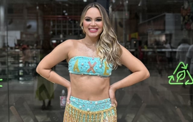 Wladiele-Lacerda-bailarina-candidata-ao-concurso-Rainha-do-Carnaval