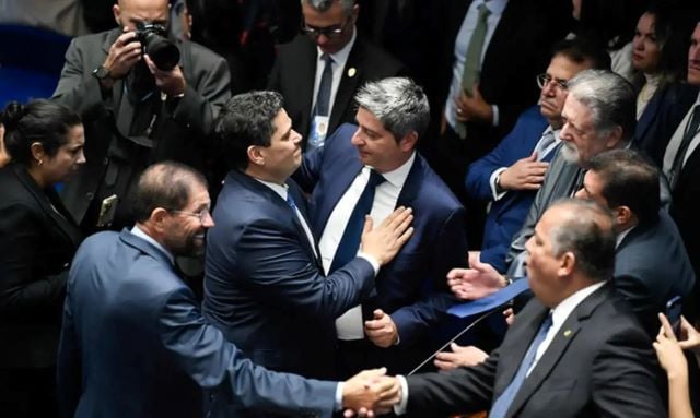davi-acalumbre-presiente-do-senado