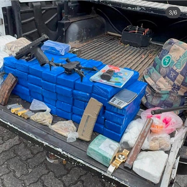 materialapreendido_policia