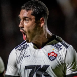 7WKfhiBi-esporteclubevitoria_victorferreiara_ecvitoria