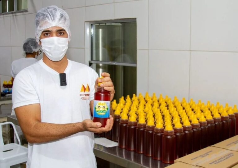 Feira-de-Santana-recebe-maior-encontro-de-agroindustrias-familiares-da-Bahia-1