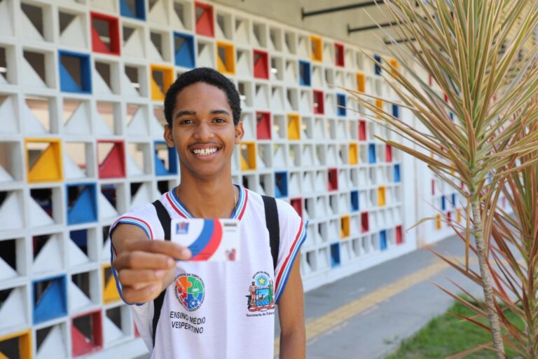 Foto-Emerson-Santos-11-Bolsa-Presenca