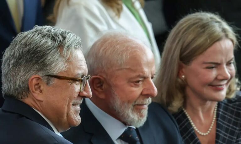 Gleisi-Hoffmann