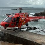 Helicoptero-dos-bombeiros-resgata-vitima-de-afogamento-no-circuito-do-Dodo-2
