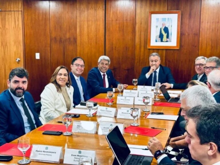 Jeronimo-e-Rui-anunciam-acordo-para-construcao-do-novo-Hospital-Regional-de-Paulo-Afonso