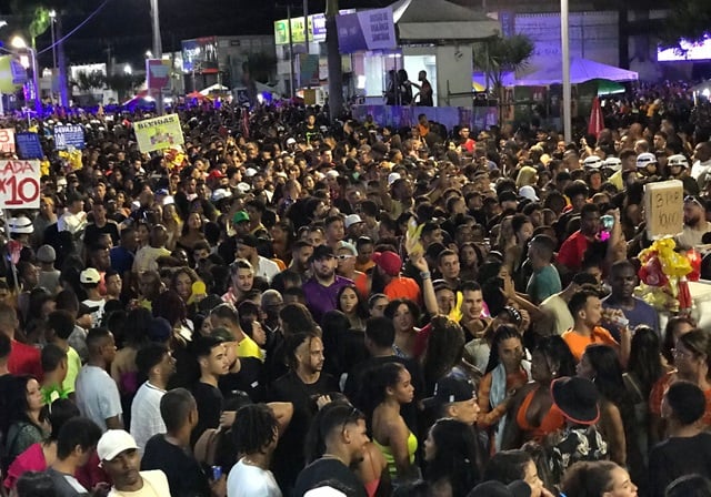 Leo-Santana-na-Micareta-ft-Jaqueline-Ferreira-Acorda-Cidade13