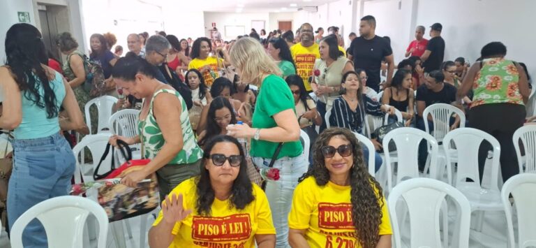 assembleia-professores-da-rede-municipal-