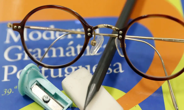 bnSMGdq5-oculos_estudantes_brunoperes_agbrasil