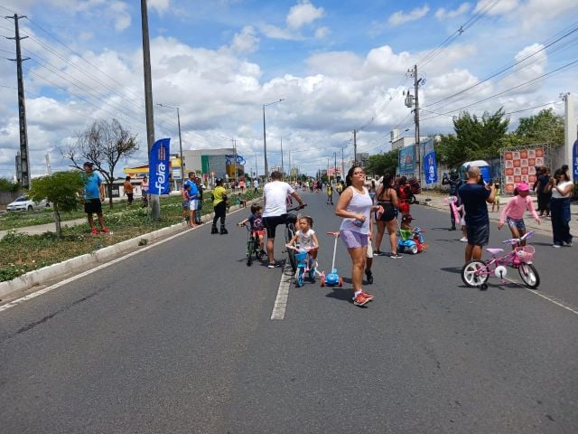 evento-lazer-na-avenida-noide-cerqueira-feira-de-santana-foto-ney-silva-acorda-cidade