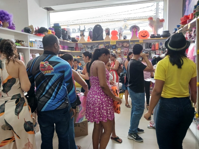 k7FJezKK-vendas-no-comercio-dia-das-criancas-ft-ney-silva-acorda-cidade