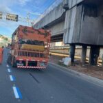 pintura-rodovia-motofaixa-salvador-motos-asfalto-trabalhador-foto-divulgacao-transsalvador