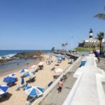praia-do-farol-da-barra-em-salvador-foto-divulgacao