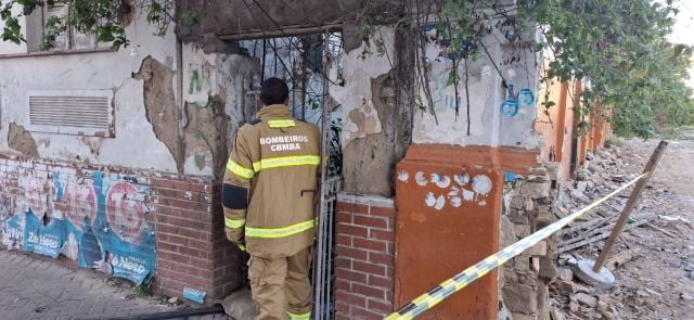 viatura-corpo-de-bombeiros-incendio-casarao-foto-paulo-jose-acorda-cidade-01