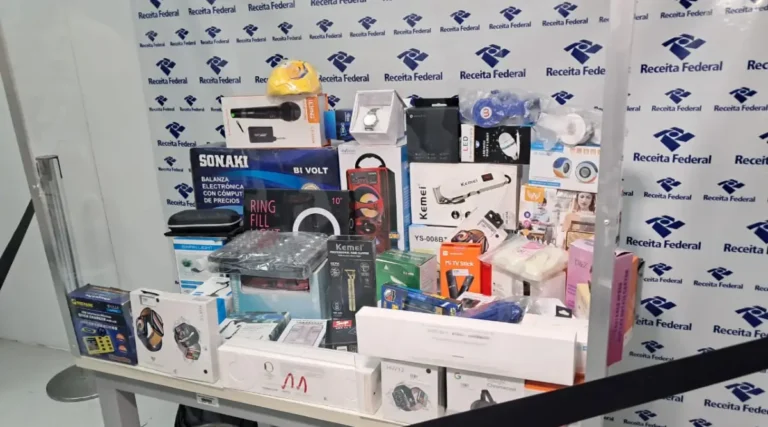 8jo2QOSf-Receita-Federal-de-Feira-de-Santana-doa-mais-de-meio-milhao-em-mercadorias-ft-ney-silva-do-acorda-Cidade3