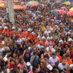 Arrastao-de-Thiago-Aquino-na-Micareta-ft-Maylla-Nunes-acorda-cidade3