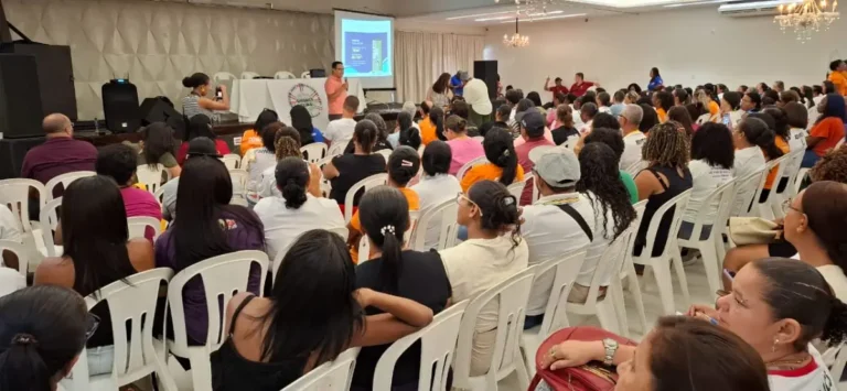 JixBlpdO-Agentes-participam-de-lancamento-do-Minha-Casa-Servidor-ft-paulo-Jose-do-acorda-cidade