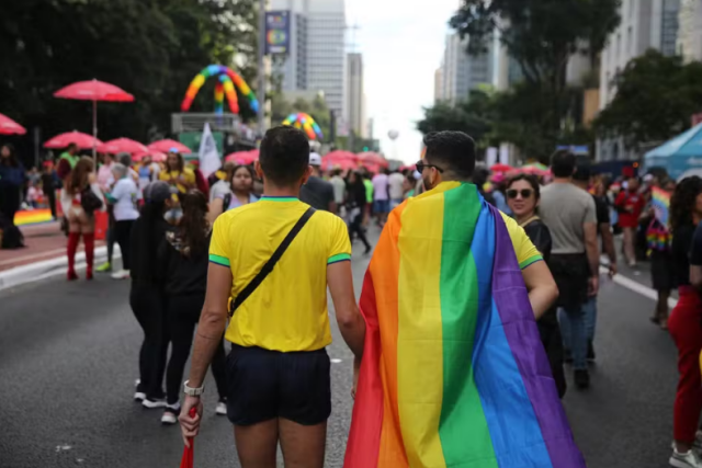 Parada-LGBT-em-Sao-Paulo