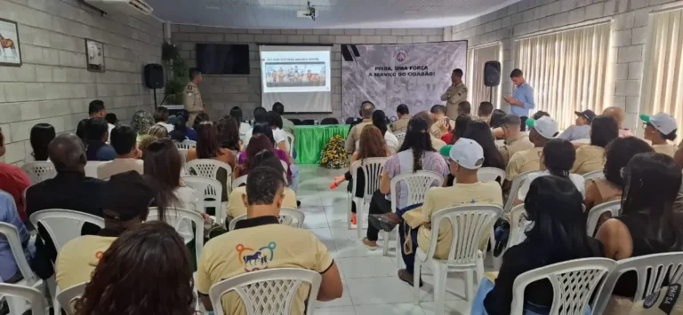 QFUagvTo-Workshop-de-Equoterapia-da-PM-ft-paulo-jose-acorda-cidade4