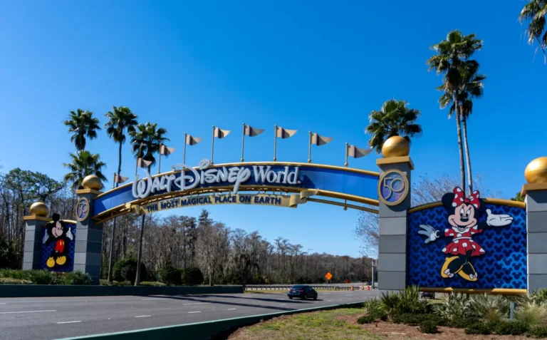 SZFaWmkH-Disney-iStock-1394090560