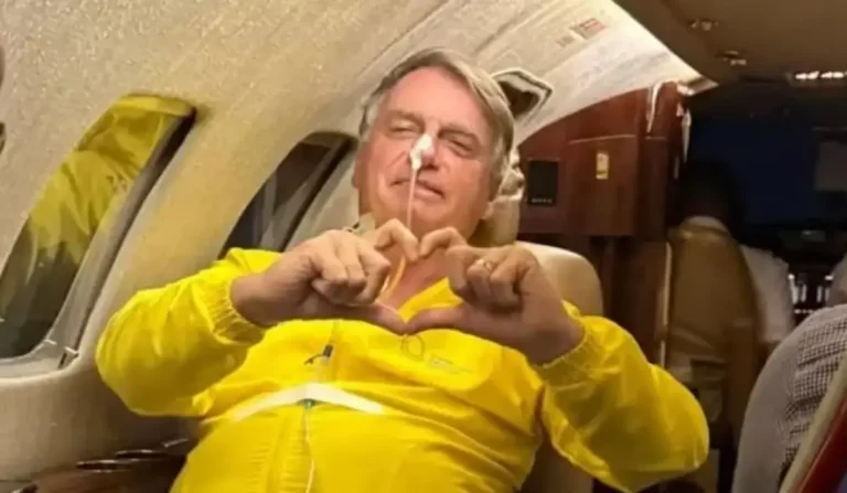 TicQJCT6-Bolsonaro-2