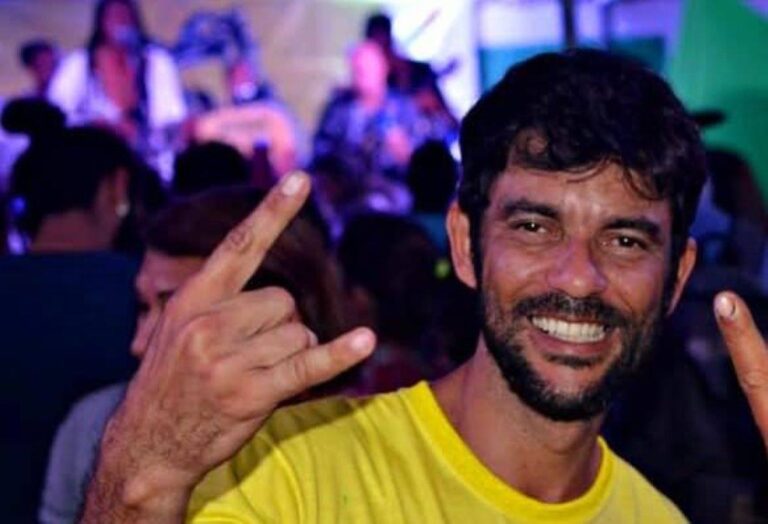 famialires-e-amigos-lamentam-morte-de-agente-de-transito